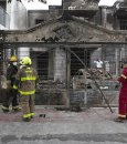 Durante casi dos días los expertos en incendios del CTI revisaron detalladamente las viviendas donde se presentó el incendio y lograron establecer el punto de inicio. Archivo / La Opinión