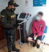 Gracias al anuncio de la comunidad, miembros de la Policía capturaron en las últimas horas a un hombre de nacionalidad venezolana, quien de acuerdo a las denuncias abusó sexualmente a una menor de siete años, en Supía, Caldas. Colprensa