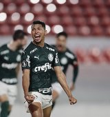 En la ida, el ‘verdao’ goleó 3-0 a River en Argentina en un duelo que el colombiano Jorge Carrascal vio la tarjeta roja. AFP