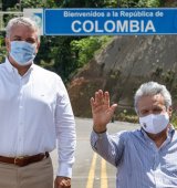 Los mandatarios se reunieron en la frontera con Ecuador. Colprensa