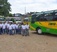 Los conductores de Corta Distancia protestan porque cambio de ruta en San Antonio, Venezuela. Rodrigo Sandoval