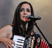 Julieta Venegas. Tomada de Internet