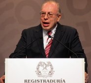 "Agradezco a Dios, a los funcionarios de la Registraduría que desde hace ocho años me acompañan". Colprensa