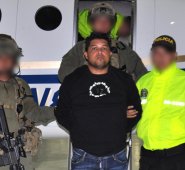 Investigadores de la Dijín de la Policía capturaron en la vereda Quebradaseca del municipio de Buga (Valle del Cauca), a Yony Alberto Grajales Álvarez, alias 'ahijado', nombrado hace pocos días como cabecilla del 'Clan Úsuga' en el sur occidente del país Colprensa