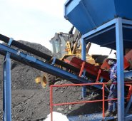 Las trabas que se han presentado para retomar las exportaciones de carbón, a través de la vía férrea, ha generado pérdidas en la producción, afectando directamente los empleos que generaba este sector. Archivo