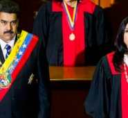 A juicio de la oposición, el Tribunal Supremo de Justicia (TSJ) está abiertamente al servicio del gobierno de Maduro. Internet