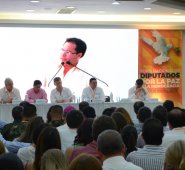 El gobernador William Villamizar Laguado le hizo un llamado al presidente Santos para que le dé la mano a la zona del Catatumbo. Rodrigo Sandoval