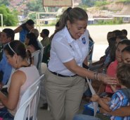 En el polideportivo del colegio La Salle se cumplió el primer consejo comunal de la alcaldesa Miriam Prado Carrascal. Javier Sarabia