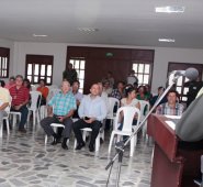 La Policía y el Ejército se comprometieron a presentar el pliego de inquietudes, peticiones y necesidades de los gremios, en las mesas respectivas que se realicen en el departamento y a nivel nacional, por parte de la Presidencia. César Obando