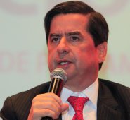 La gente tendrá que esperar salir a las urnas a decirle sí o no a los acuerdos de paz de La Habana: Cristo. Colprensa