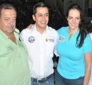 El exrepresentante a la Cámara,  Basilio Villamizar, (primero de izquierda a derecha), buscará fortalecer el Centro de Pensamiento Primero Colombia en Norte de Santander y convertirlo en una fuerza política.  Especial