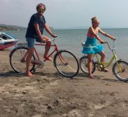 La artista barranquillera interpreta junto al samario el tema ‘La bicicleta’. Instagram