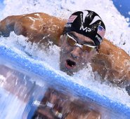 "Desde niño quería hacer algo que nadie hubiera hecho antes, lo estoy disfrutando", expresó Phelps. AFP