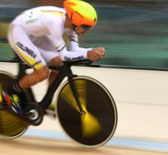 El ómnium, el "decatlón" del ciclismo en pista, consta de seis pruebas, que entregan puntos. AFP