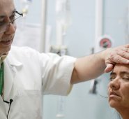 El neurólogo del hospital Erasmo Meoz, Jairo Francisco Lizarazo Niño, hizo parte de la investigación que arrojó resultados contundentes sobre el virus de Guillain-Barré. Tomada de Internet
