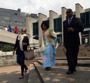 La exgobernadora de La Guajira acudió al búnker de la Fiscalía, en Bogotá, para ser interrogada por el proceso que se sigue en su contra.  Colprensa