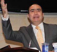 Pretelt, quien está suspendido, tiene plazo para solicitar pruebas e interponer nulidades hasta el 13 de diciembre de este año. Colprensa