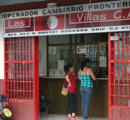 De acuerdo con el gobernador del táchira, José Gregorio Vielma Mora, es necesario abrir casas de cambio en San Antonio y Ureña, pero venezolanas. Archivo