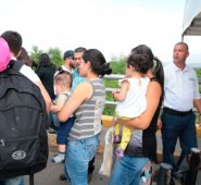 Muy pocos logran la autorización para pdoer cruzar a Colombia, por el Puente Internacional Simón Bolívar. César Obando