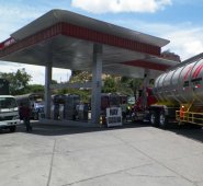 Voceros de Norte de Santander aseguraron que volver a depender de Venezuela para el suministro de combustible sería un paso hacia atrás. Archivo