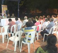 Las autoridades municipales se comprometieron a cumplir los compromisos adquiridos. Cortesía