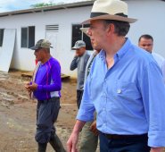 El presidente aseguró que la instalación de la zona veredal ha avanzado mucho. Colprensa