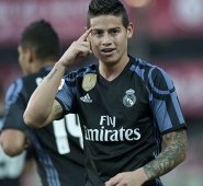 El equipo merengue sigue igualado en puntos con el Barcelona. AFP