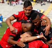 El Cúcuta Deportivo espera sacar los tres puntos ante Fortaleza y así consolidarse en el grupo de los ocho semifinalistas del torneo de la primera B. Colprensa