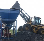 Durante este año la producción de carbón ha mermado un 30% debido a las fallas en la entrega de detonadores, indispensables en la operación diaria de esta industria. Archivo