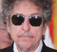 El cantante estadounidense recibirá el premio en efectivo. AFP