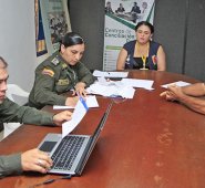 Los habitantes de las comunas 3 y 4 han adoptado el hábito de solucionar sus conflictos de manera amigable en la Casa de la Justicia de La Libertad. Mario Caicedo