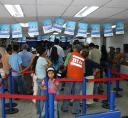 La medida podría dificultar el acceso a crédito y no generaría mayores alivios al bolsillo de los colombianos, explicaron expertos del sector bancario. Colprensa