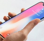 Así se ve la parte frontal del nuevo iPhone X. AFP
