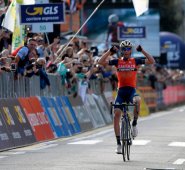 La competencia en Italia se corrió entre Bérgamo y Como. AFP