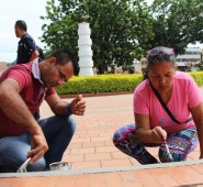 Los vendedores pintaron las bardas, barrieron el parque y le hicieron mantenimiento a las bancas del parque 29 de Mayo. Cortesía