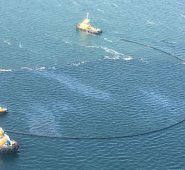 Los pescadores que faenan en esa zona del Caribe expresaron que este suceso los golpea gravemente en su sustento diario. Armada Nacional