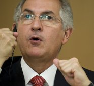 El exalcalde metropolitano de Caracas, en arresto domiciliario desde 2015 acusado de conspiración y asociación criminal, por el gobierno de Nicolás Maduro. Archivo La Opinión