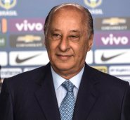 según el gobierno estadounidense, Del Nero y su predecesor acordaron recibir 6,55 millones de dólares en sobornos, cada uno, a cambio de ceder los derechos de televisación y marketing a empresas deportivas. AFP