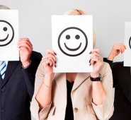 El color afecta el nivel de estimulación en los trabajadores, por lo que incide de manera indirecta el desempeño y la productividad, según el arquitecto mexicano Luis Enrique Acosta. Internet | Referencial