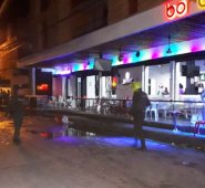 La fiesta dentro del centro nocturno se convirtió en tragedia luego que dos personas arrojaran una granada. Al menos 31 personas resultaron heridas. Colprensa