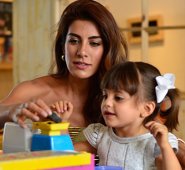 Andrea Serna presentará el programa concurso ‘The Wall’, que llegará pronto al Canal Caracol. Internet