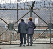 Los dos paísas celebrarán unas conversaciones históricas del 9 al 25 de febrero en Pyeongchang. AFP