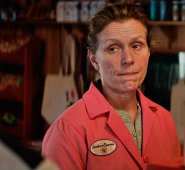 'Tres anuncios por un crimen', de Martin McDonagh, ganó Globo de Oro por Mejor Película Drama, Mejor Actriz en Cinta Dramática, Mejor Actor de Reparto y Mejor Libreto. Internet | Referencial