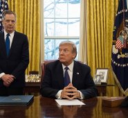 Nuevamente se conoció que 8 de cada 10 ciudadanos piensan que el presidente no está apto para dirigir al país.
AFP