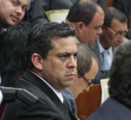 Luego de conocerse el despido del capitán Jaime Henández, en las últimas horas se informó que otros 34 pilotos fueron destituídos de sus puestos.    Colprensa