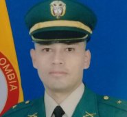 El subteniente Andrés Felipe Cortes Díaz, fue un destacado militar. Prueba de ello son las felicitaciones recibidas así como los reconocimientos de sus superiores y subalternos, señaló el Ejército. El Colombiano
