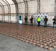 Se pretendían sacar del país 2080 kilos de cocaína. Colprensa