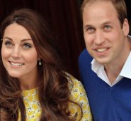 El bebé desplaza un escalón -hasta el sexto- al hermano de Guillermo, el príncipe Enrique de Inglaterra, en la línea de sucesión al trono que ocupa su bisabuela Isabel II, de 92 años. Archivo