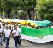 Por varias calles del centro de Cúcuta marcharon, el 1 de mayo, los miembros de sindicatos y de centrales obreras. Alfredo Estévez / La Opinión