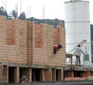 Las Viviendas de Interés Social (VIS) siguen jalonando el mercado habitacional. Archivo